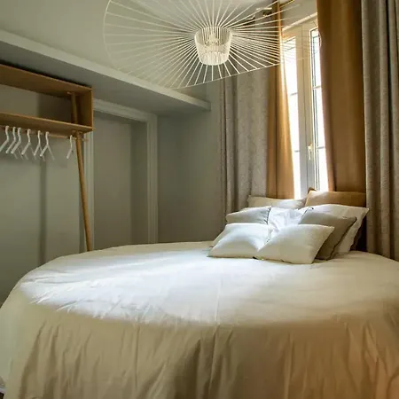 Apartment Loveroom Au Coeur Du Centre De Nantes
